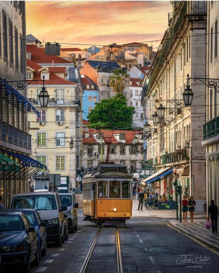 Tejo House River Lisbon Almada Extérieur photo